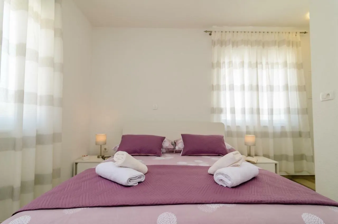 Privat Room Luka Zadar Pensjonat