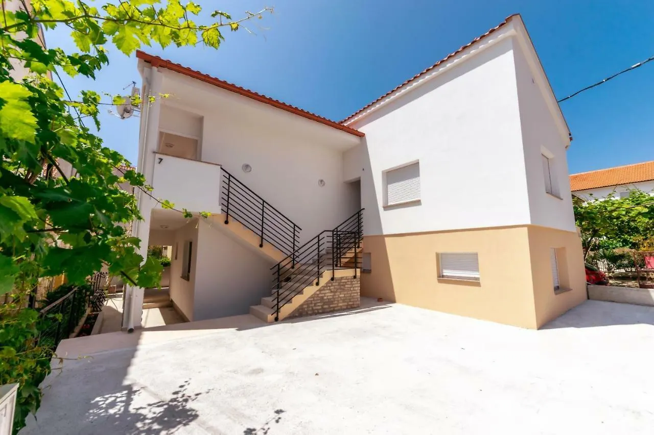 Privat Room Luka Zadar